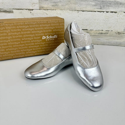 Dr. Scholl's Women's Wexley Jane Ballet Flat Mary Jane Flat Silver Smooth, Sz 9W