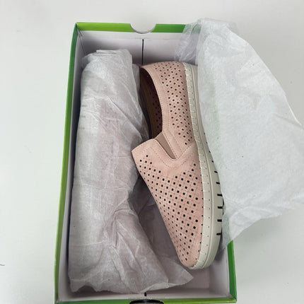 Easy Street Women's Sneaker, Blush, Size 8 Wide