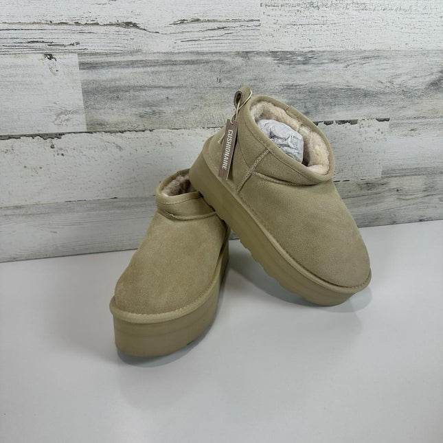 CUSHIONAIRE Hippy Women’s Platform Ankle Boots Genuine Suede Taupe Size 8.5 M