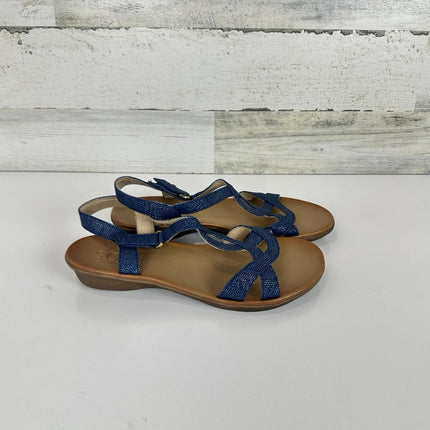 Naturalizer SOUL Women's Solo Flat Sandal Blue Textured Fabric 8 M