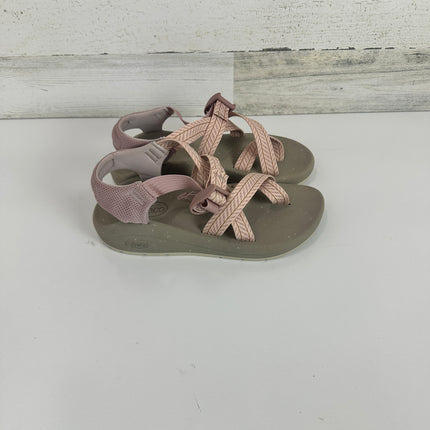 Chaco Women's CUSHZ Toe-Loop Sandal, Frond Pink Salt,Size 7