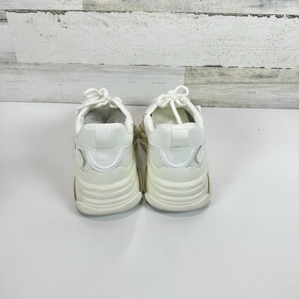 Steve Madden Possession Sneakers Womens Sz 8.5 Lace Up, Left shoes NO tongue pad