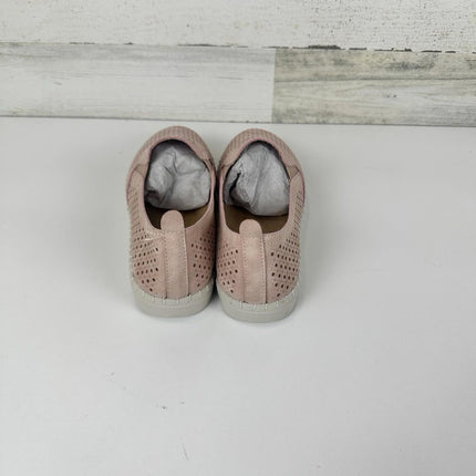 Easy Street Women's Sneaker, Blush, Size 8 Wide