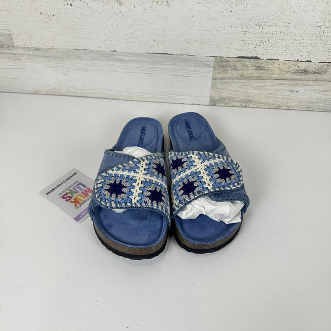 MUK LUKS Women's Gigi Crochet Sandal, Chambray, Size 7