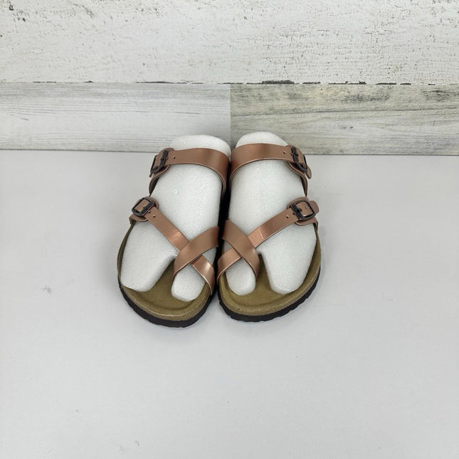 CUSHIONAIRE Women's Leah Crossover Strap Cork Footbed Rose Gold Sandal Size 8 M