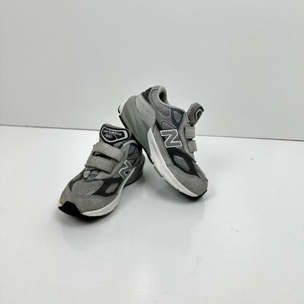 New Balance Boy's 990 V6 Hook and Loop Sneaker, Grey/Silver, 9 Wide Toddler