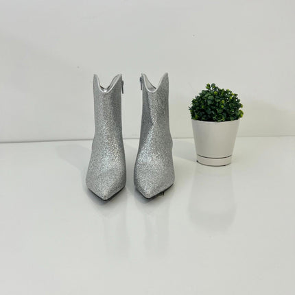 New On 34th Aatirap Silver Glitter Pointed Toe Ankle Booties Women’s 5M