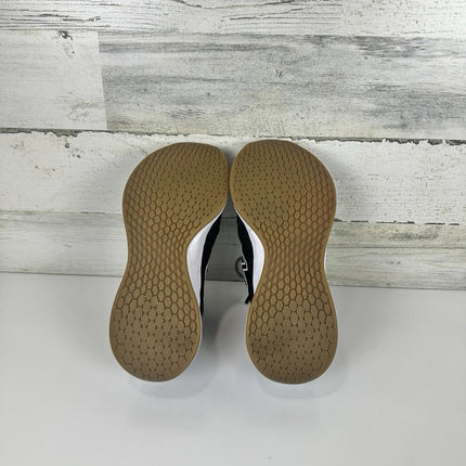 New Balance Women's Fresh Foam Roav V1 Sneaker, Black Light Aluminum, Size 7.5