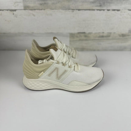 New Balance Women's Fresh Foam Roav V1 Running Shoes, Size 8W,  White