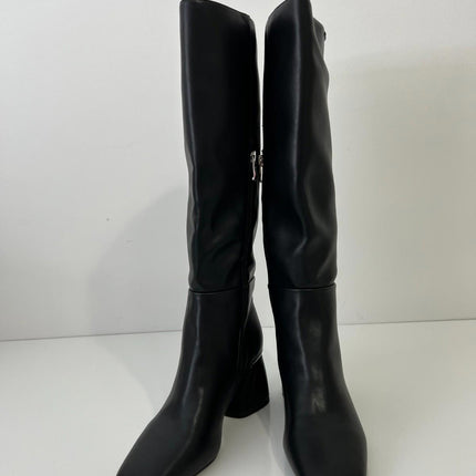 DKNY Women's Cana Knee High Heeled Riding Boots, Size 7M