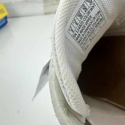 Skechers Women's Hands Free Slip-Ins Bobs D'Vine-So Flattered Sneaker, White,Sz9