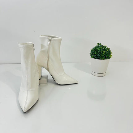 Iloise Womens Patent Block Heel Booties, Size 5