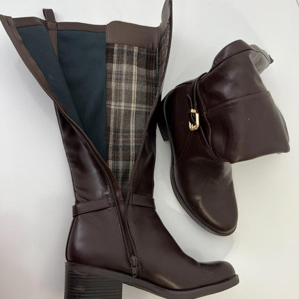 WHITE MOUNTAIN Women's Custom Block Heeled Riding Boots, Size 6.5M