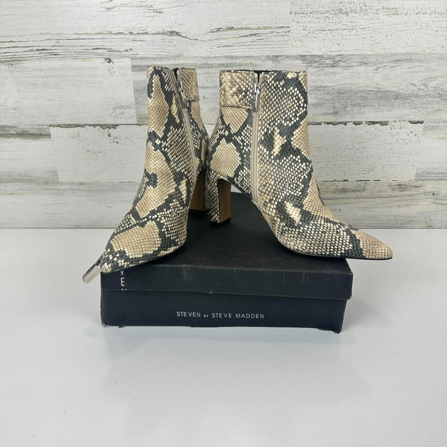 STEVEN by Steve Madden Women's Haydon Boot, Brown, Size 8 M