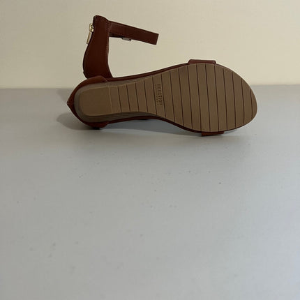 Kenneth Cole Reaction Women's Great Viber Sandals - Tan, Size, 7
