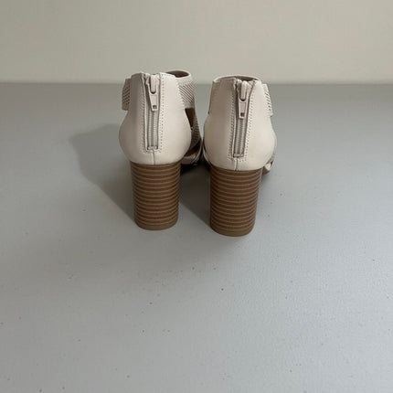 Giani Bernini Arisiaa Memory Foam Knit shooties Bisque Knit 5.5M