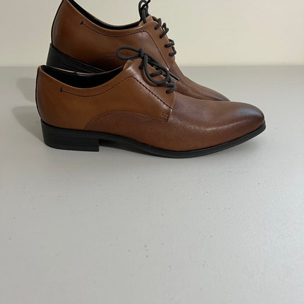 Calvin Klein Dearl Men's Lace up Wing Tip Shoes Medium Brown Leather : 8 M