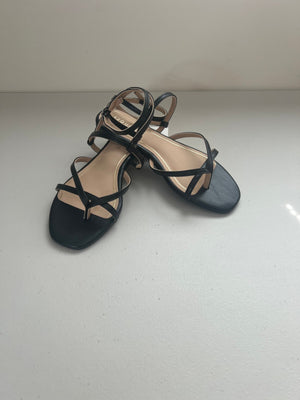 Journee Women's Serissa Flat Sandals, Black, Size, 8