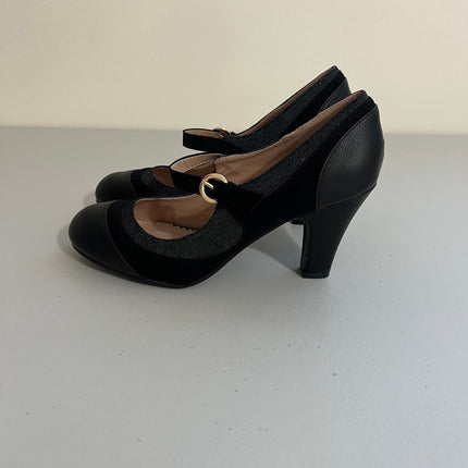 Journee Women's Siri Mary Jane Pump Shoes (Black) - Size 8.0 M