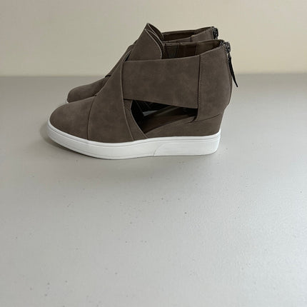 Journee Collection Women's Seena Sneaker Wedge