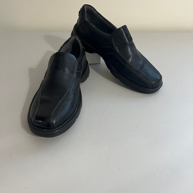 Clarks Mens Gessler Step Loafers -Black, 8.5
