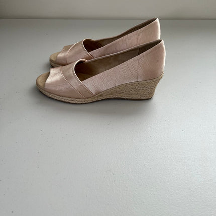 Easy Street Womens Jasper Espadrille Wedges, Size, 8