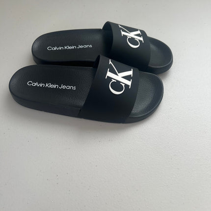 Calvin Klein Women's Arin Logo Beach Slide Sandals - Black ,Size,7