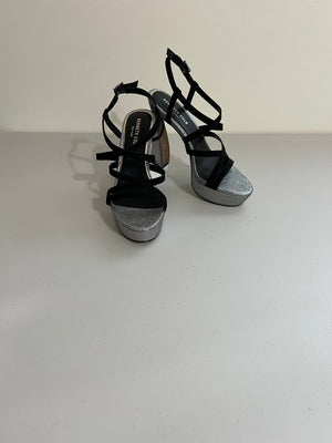 Kenneth Cole New York Womens Metallic Embossed Platform Sandals, 7.5