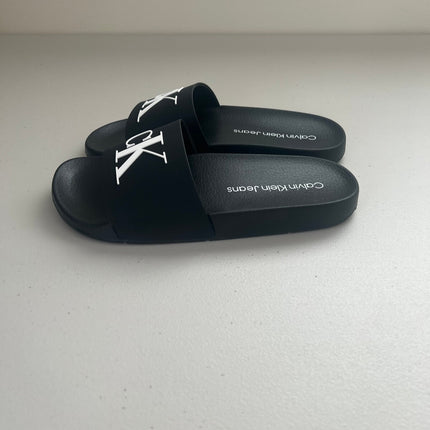 Calvin Klein Women's Arin Logo Beach Slide Sandals - Black ,Size,7