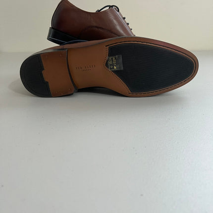 Ted Baker Men's Cap Toe Oxfords Cognac - Size: 10 D-Width