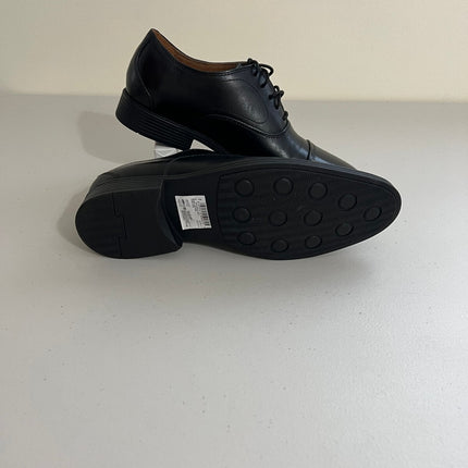 Clarks Men's Whiddon Oxford in Black Size 7.5 Medium
