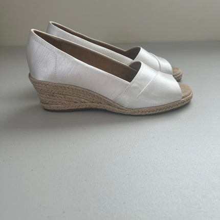Easy Street Womens Jasper Espadrille Wedges, Size, 9