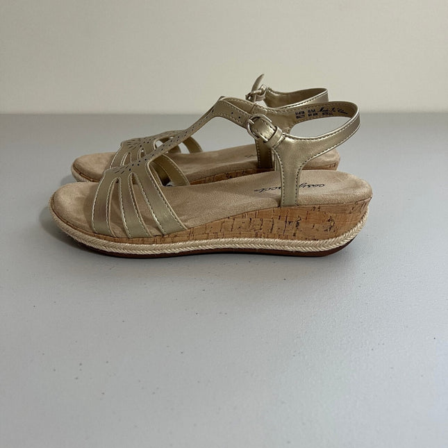 Easy Street Womens Dorinda Faux Leather Cut-Out Slingback Sandals 8eas