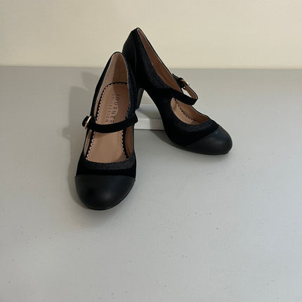 Journee Women's Siri Mary Jane Pump Shoes (Black) - Size 8.0 M