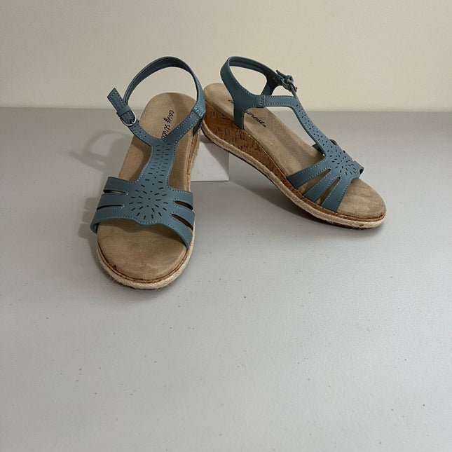 Women's Dorinda Espadrille Wedge by Easy Street in Blue (Size 8 M)