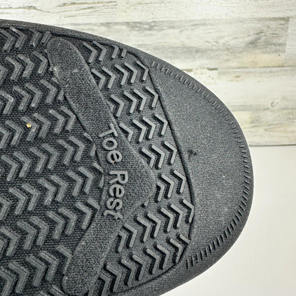 Isotoner Mens Microsuede Slipper With Cooling Memory Foam For Indoor/Outdoor,12M