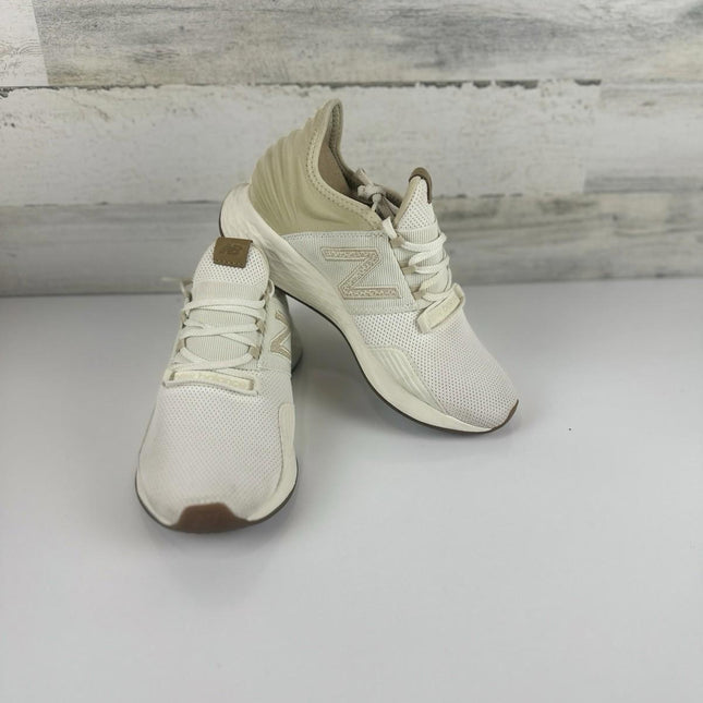 New Balance Women's Fresh Foam Roav V1 Running Shoes, Size 8W,  White