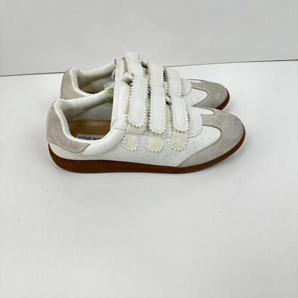 Steve Madden Women's Momentum Sneaker, White, Size 10